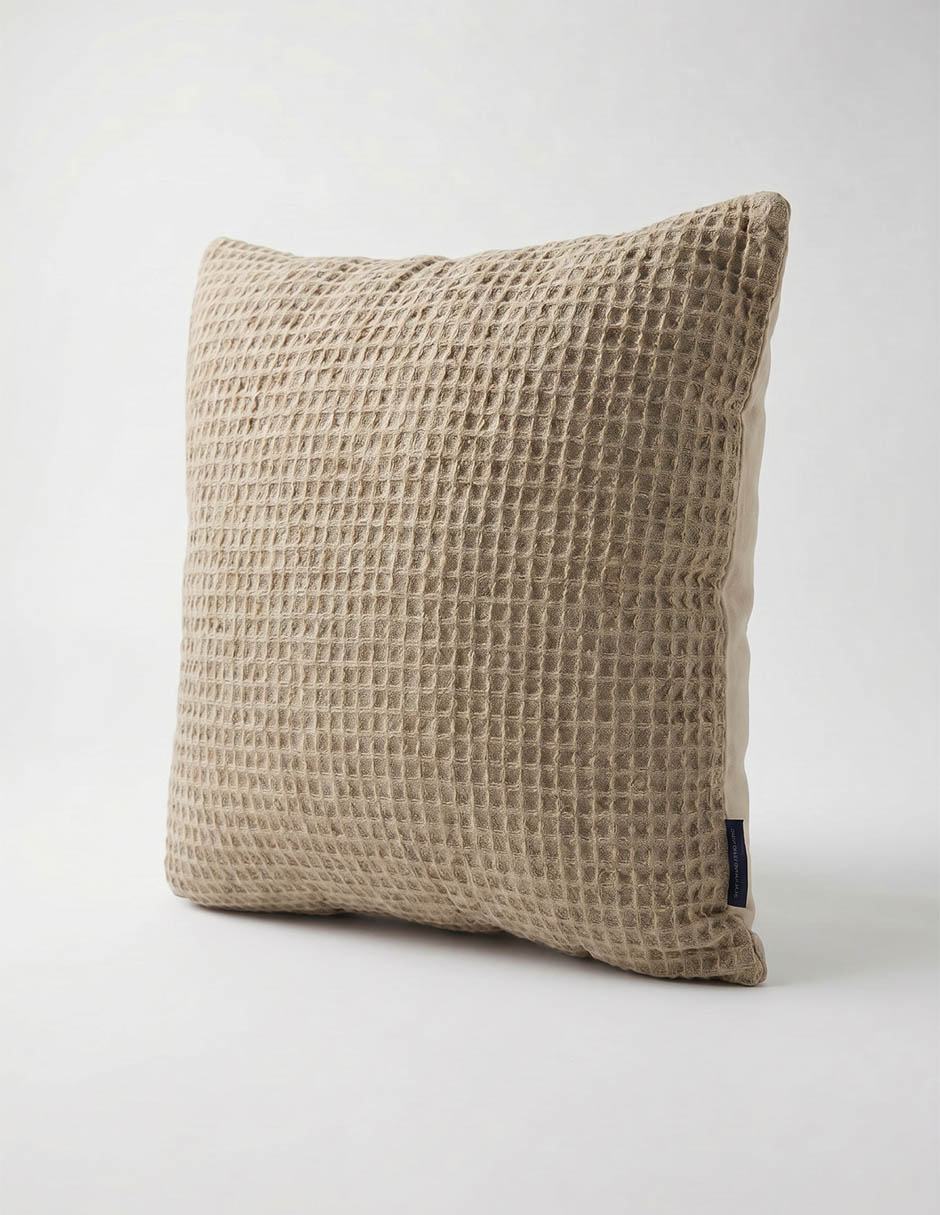 COJÍN WAFFS, TAUPE, 45 X 45 CM HAUS
